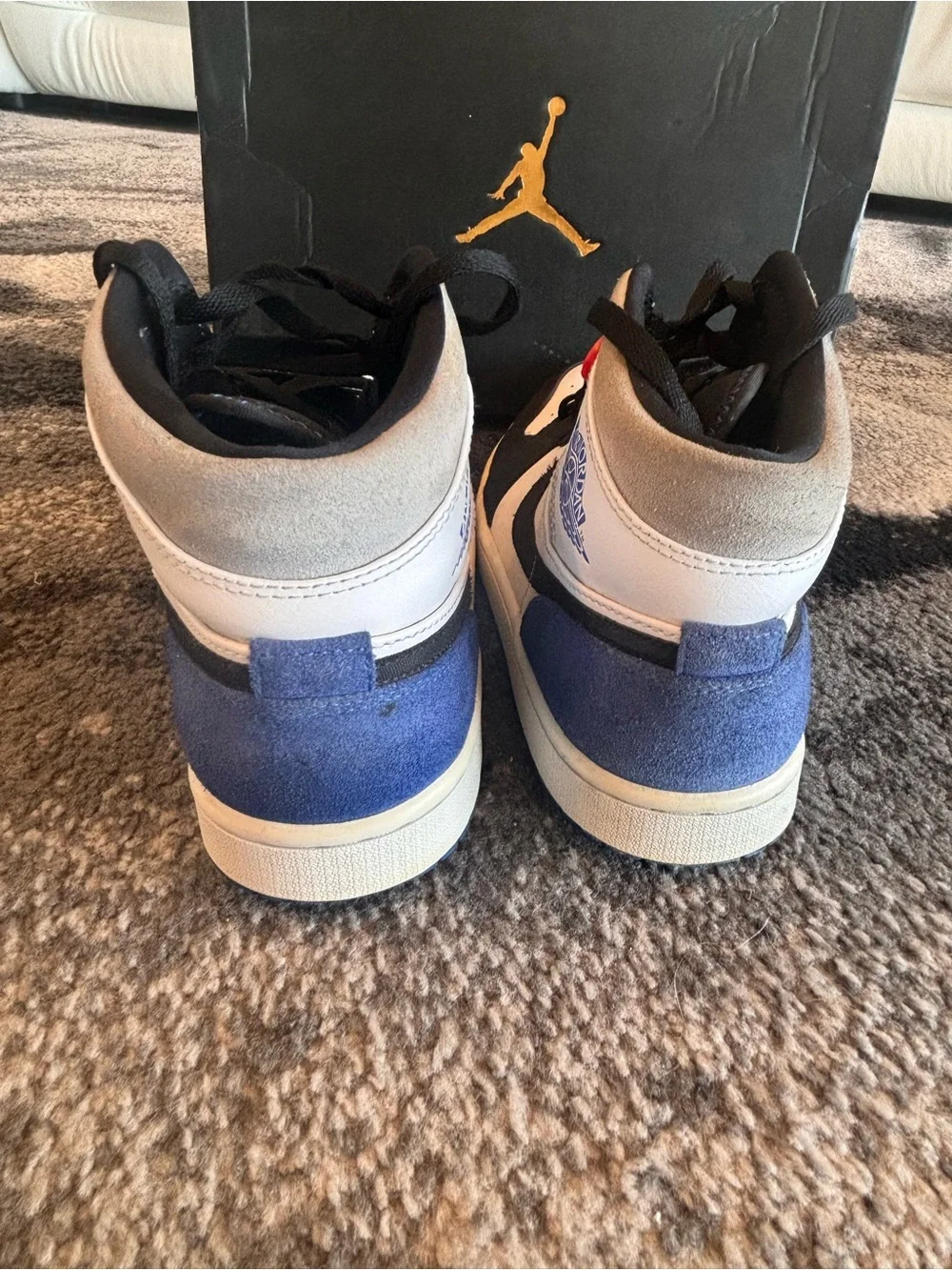 Jordan Men’s Low-Top Sneakers - White/Black/Blue